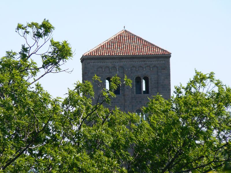 2006_The Cloisters 7.JPG